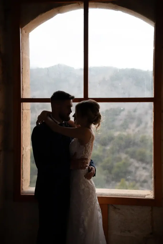 Silueta de los novios – postboda en Castillo de Vélez-Blanco