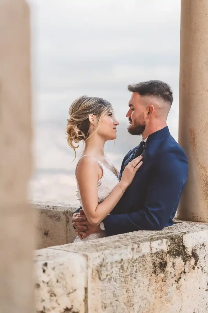 Postboda natural en Vélez-Blanco – retrato de pareja