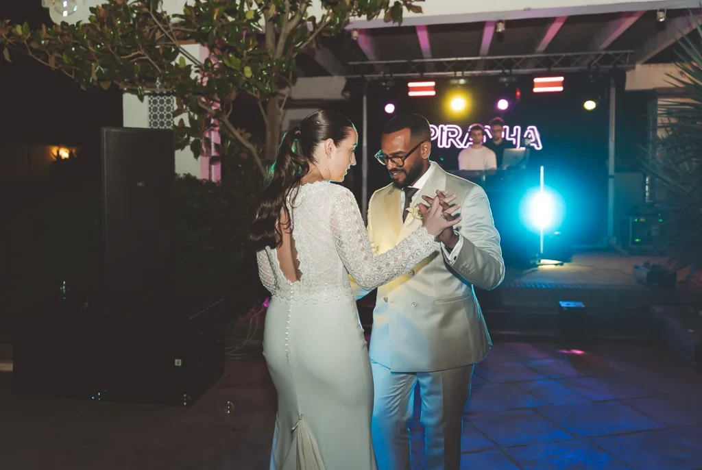 Baile y celebración durante la boda