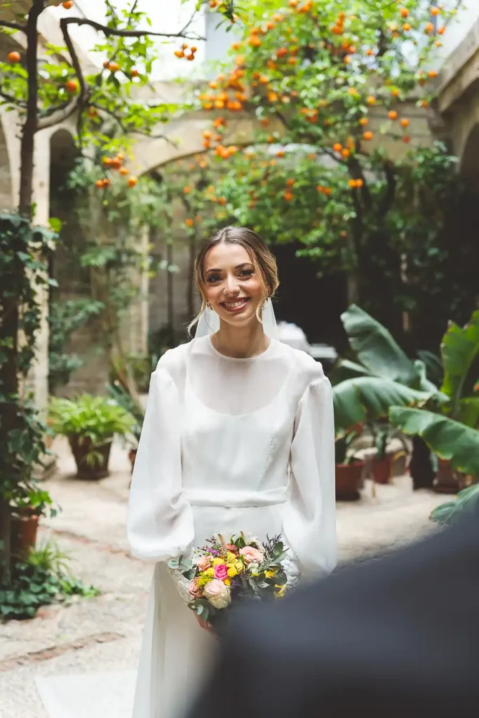 Fotografía editorial de boda con estética romántica y elegante 08