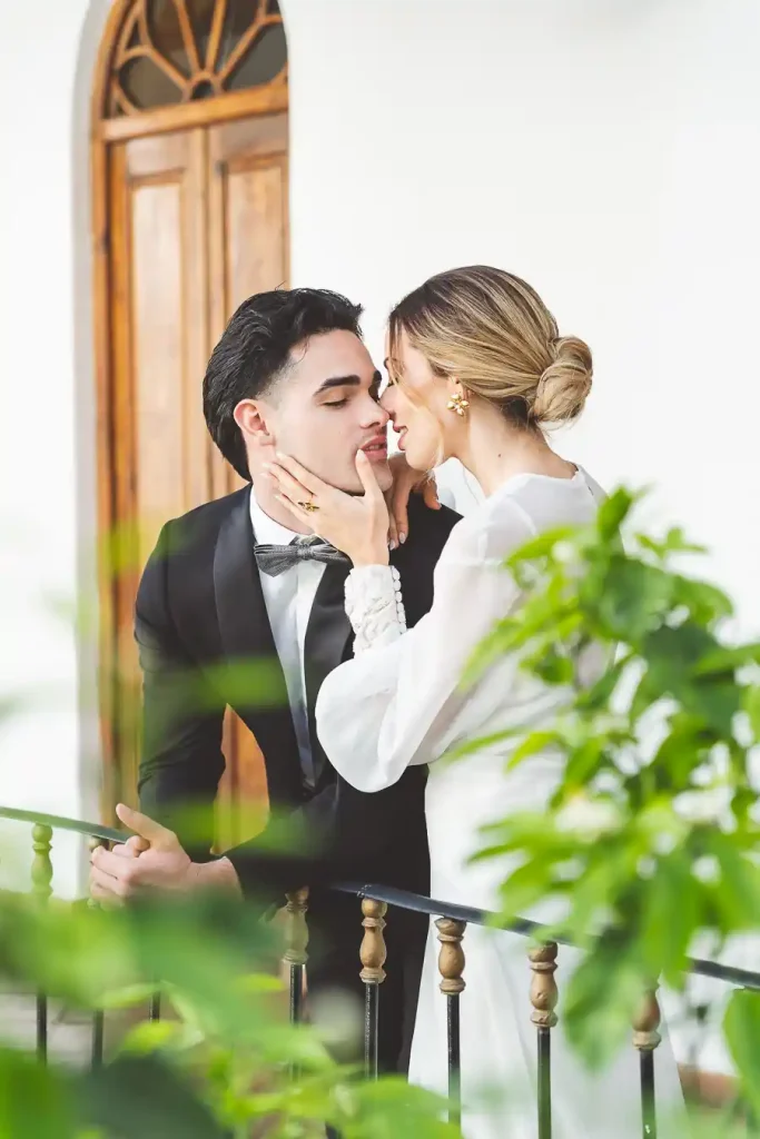 Fotografía editorial de boda con estética romántica y elegante 03