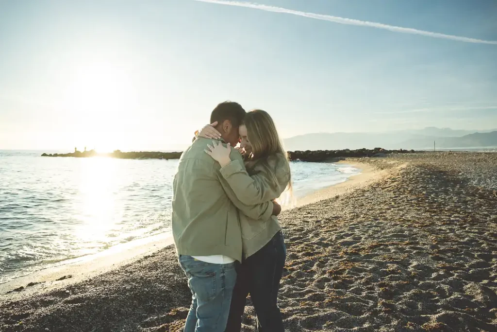 Fotógrafa de bodas en Almería realizando una sesión preboda