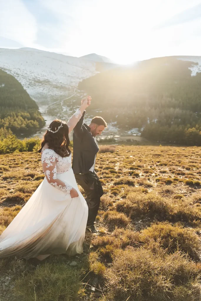 Postboda en la montaña con vistas al Puerto de la Ragua