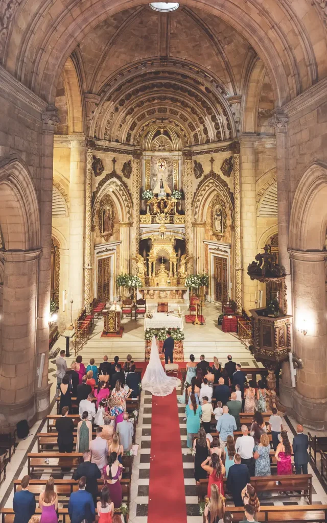 Iglesia Virgen del Mar en Almería durante una boda